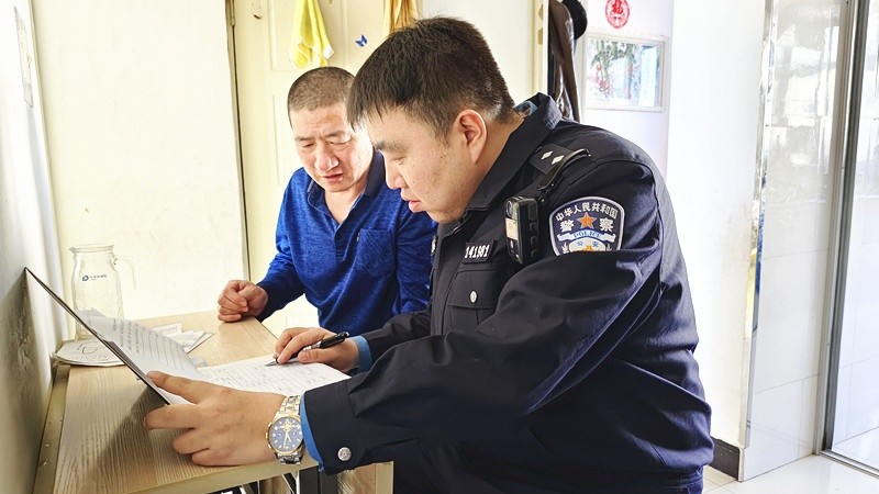 黑龙江省大兴安岭公安局十八站分局：拧紧“安全阀”亮起“安全灯”