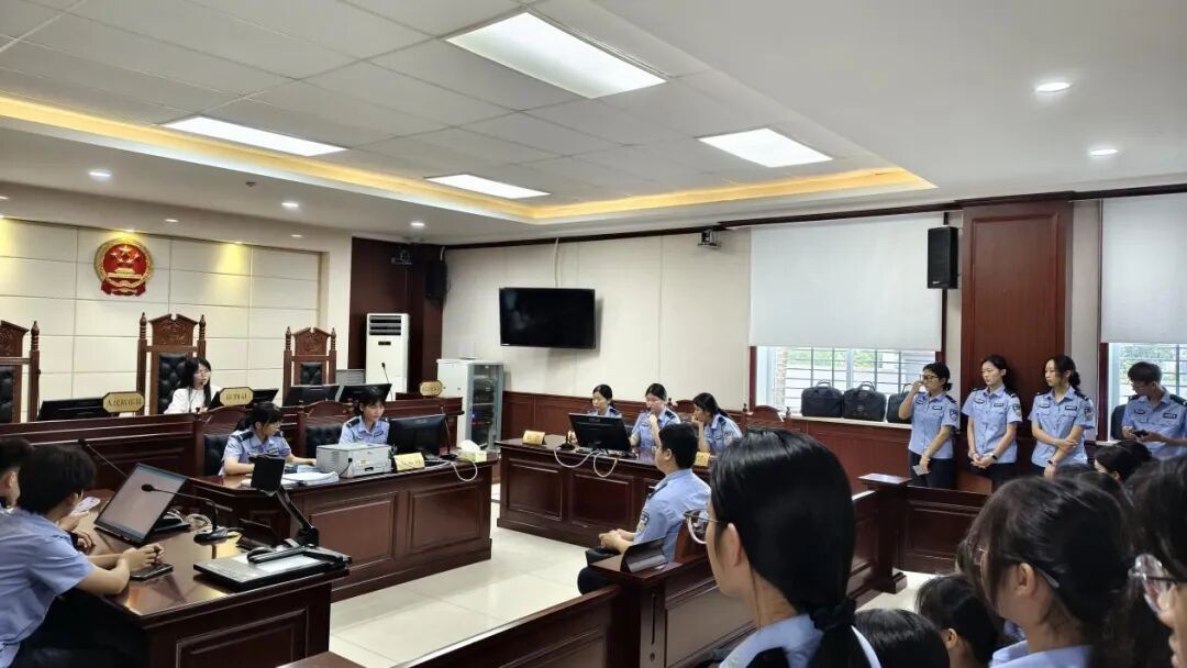 海口琼山法院云龙法庭开展人民调解实践教学活动