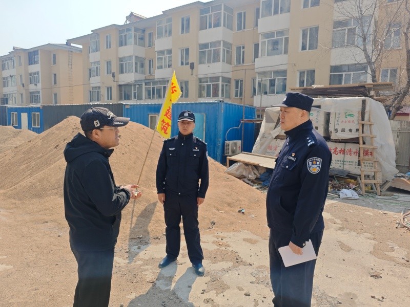 严管动火作业 严查伪劣建材——黑龙江省林区公安局海林分局治安管理大队开展安全隐患专项排查整治