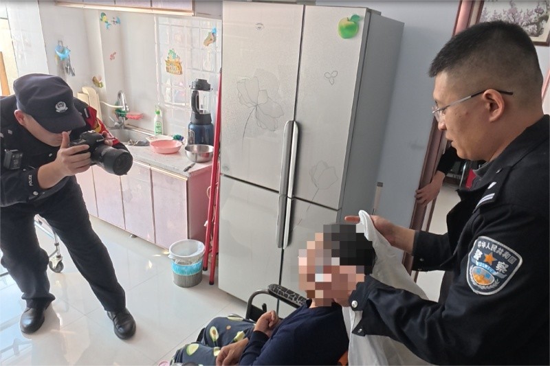 黑龙江省林区公安局林口分局：小小身份证 浓浓警民情