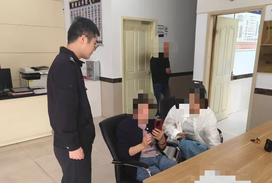 浙江杭州：“派出所吗，我妈联系不上了，她很可能正在被骗！”