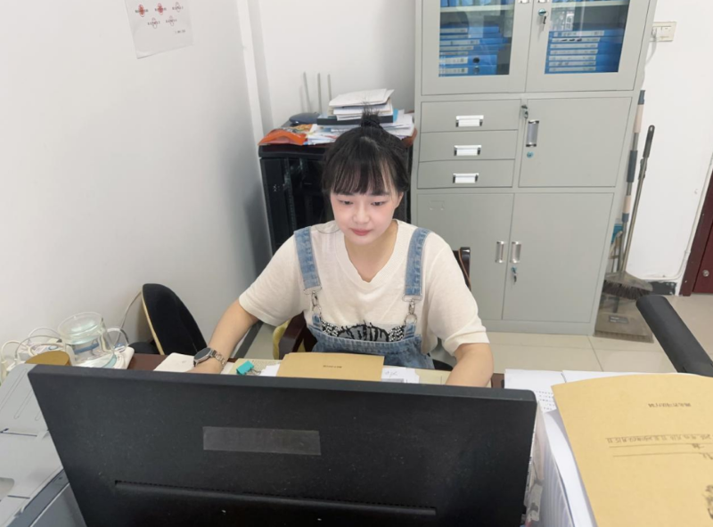 洪湖基层司法战线上的“最美”身影