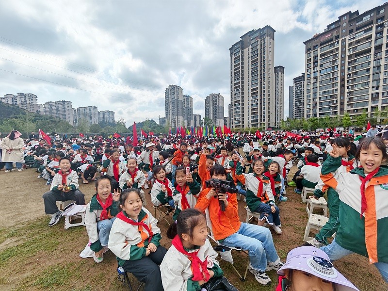 湖北恩施市高旗实验小学：少年砺志强体魄 童心筑梦想向未来