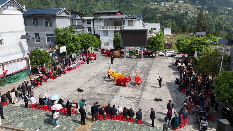 湖北建始：小切口撬动大治理  微服务凝聚大民心