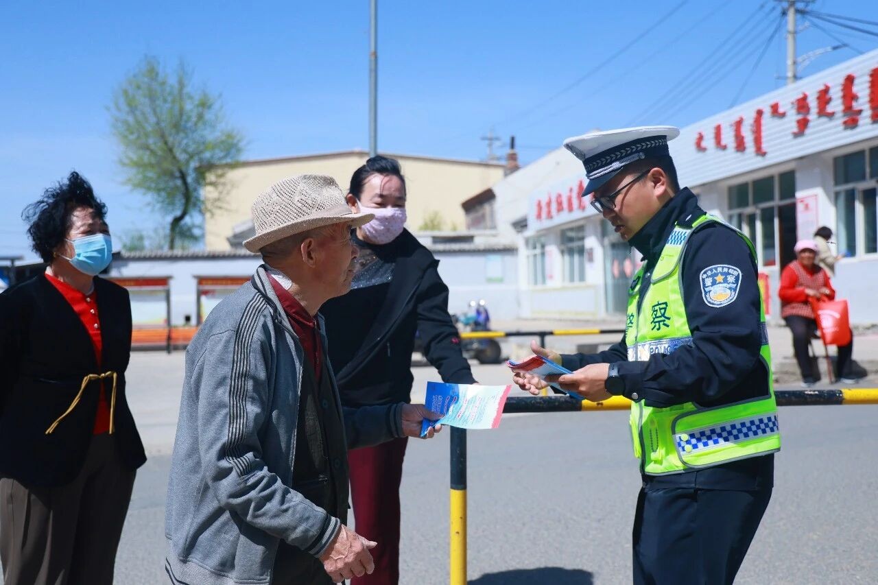内蒙古乌兰察布市察右前旗交管大队：紧扣防灾减灾主题，深化交通安全宣教工作