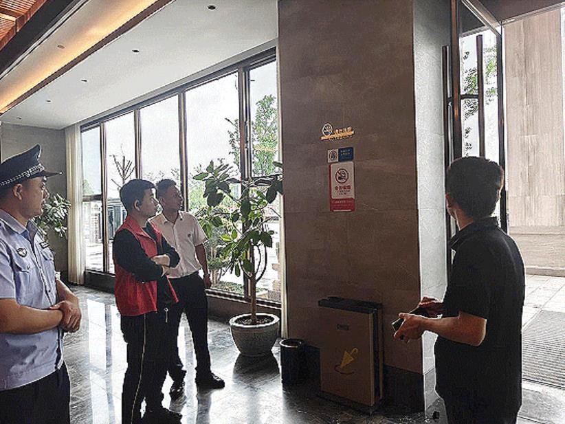 湖南常德柳叶湖街道开展禁毒清查宣传 筑牢重点场所“防毒墙”