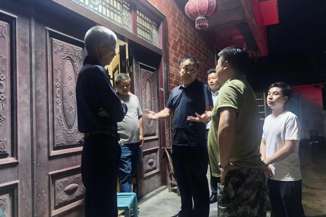 湖南省桑植公安：风雨逆行守万家，全力护航汛期平安