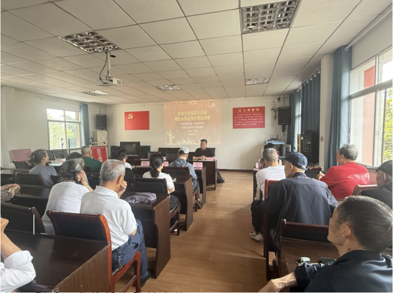 西城街道掀起民法典学习热潮
