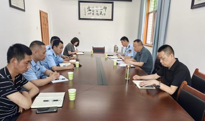 湖南桃源县交通运输综合行政执法大队部署货车非法改拼装专项整治行动