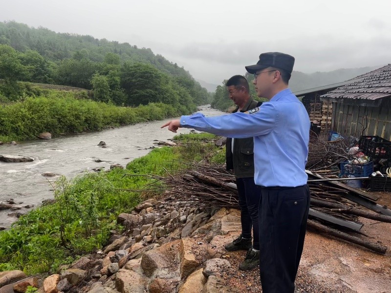 黑龙江省林区公安局海林分局三十五派出所筑牢林区河道安全防线