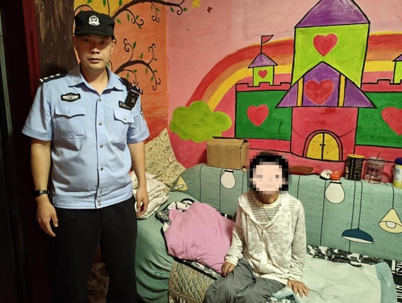 黑龙江省林区公安局海林分局工程派出所：雨夜寻回走失老人 多警联动守护平安