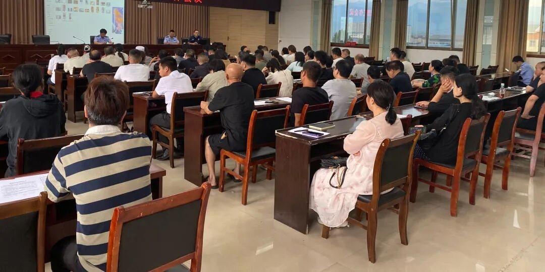 河南洛宁：筑牢安全防线，规范经营秩序！