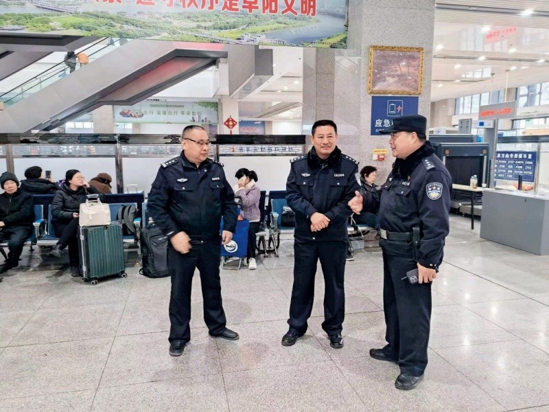 这面围墙该怎么盖起来？