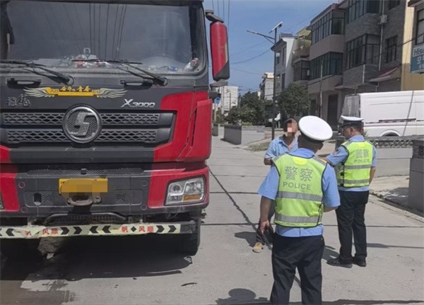 陕西柞水杏坪派出所重拳整治交通违法 严守辖区道路安全防线
