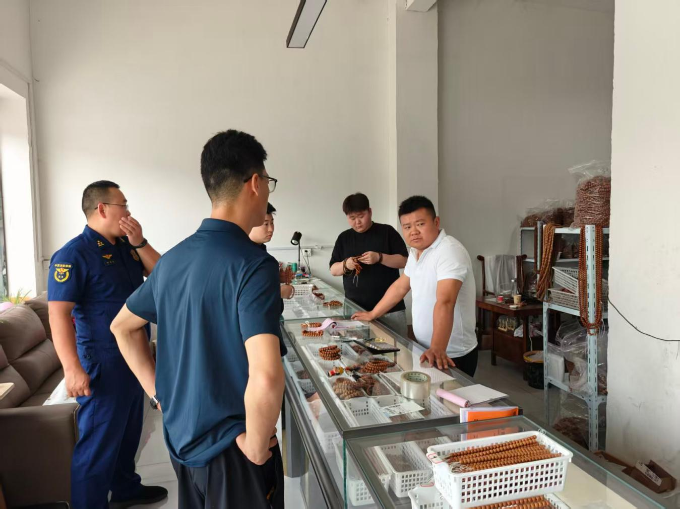 河南省洛宁县永宁街道人大代表联络站开展专题调研活动