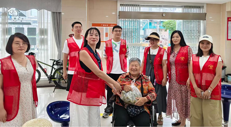 湖北建始：以党建引领“专业社工+志愿服务”探索互助养老新范式