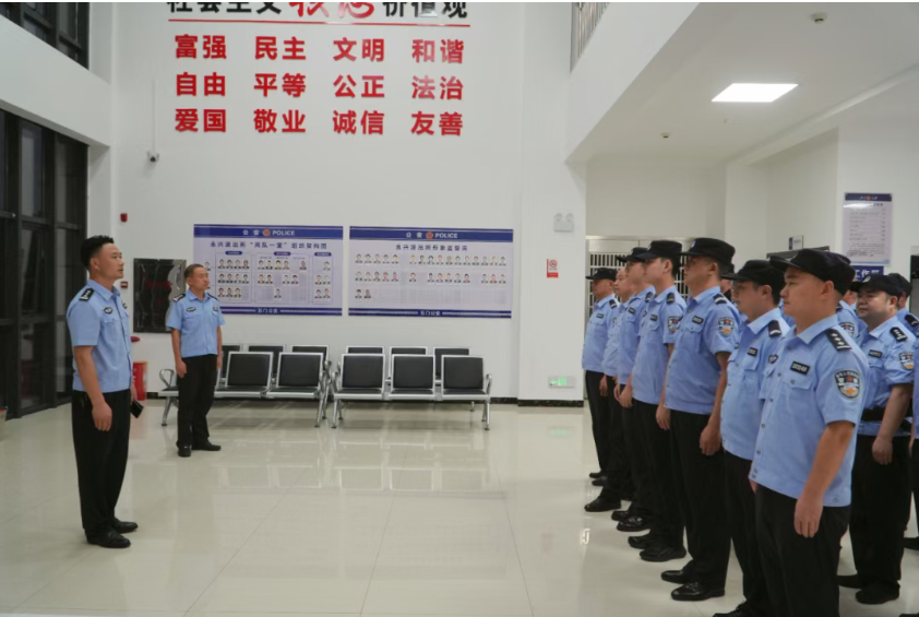 集结！亮剑！湖南石门公安开展集中清查行动