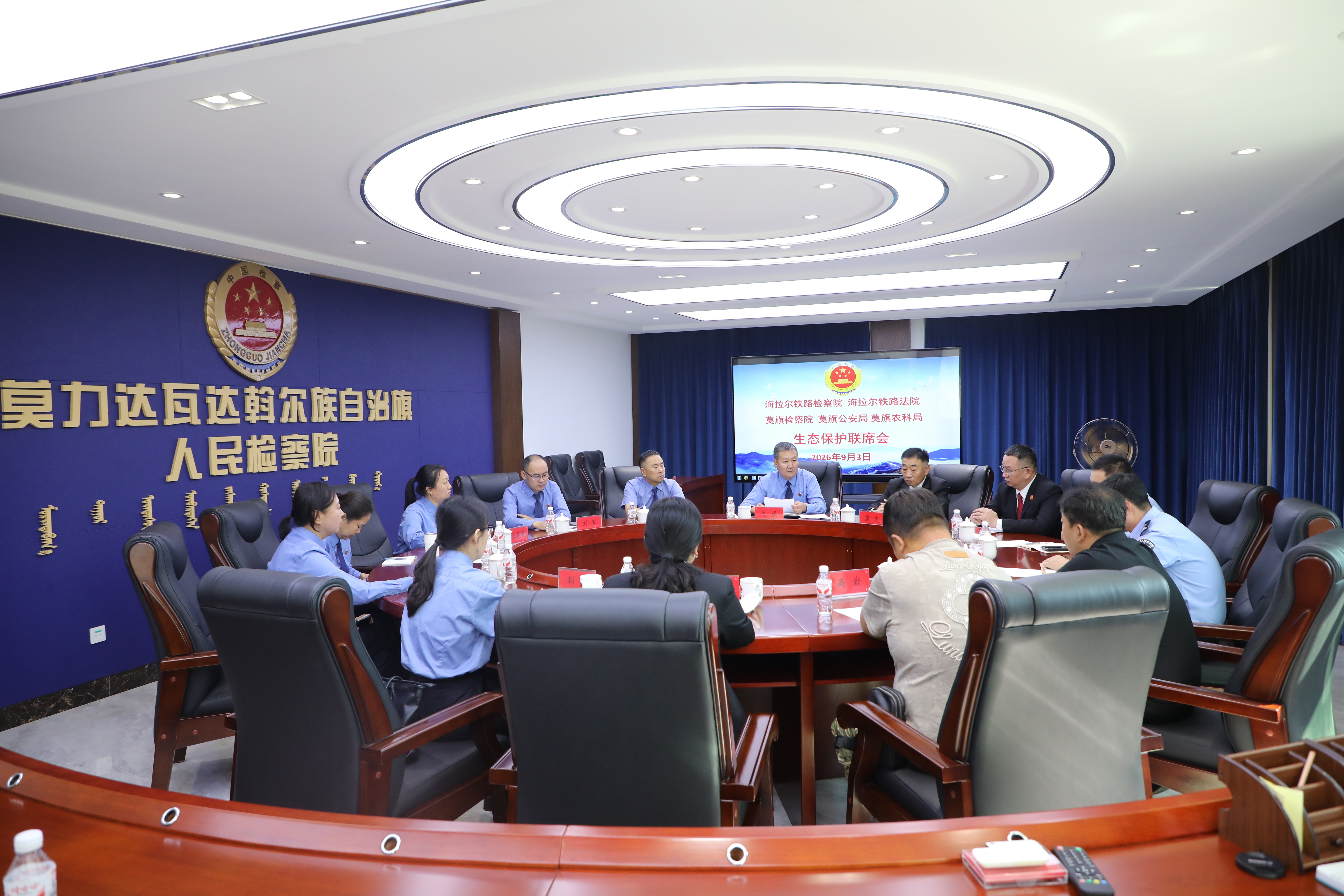 从司法裁判到增殖放流，看得见的生态修复成效——内蒙古呼伦贝尔市海拉尔铁路运输法院联合有关单位开展增殖放流活动