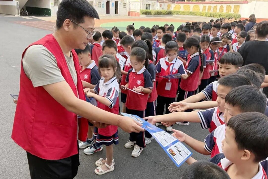 湖南省石门县楚江街道：金秋开学第一课，护航无毒新学期