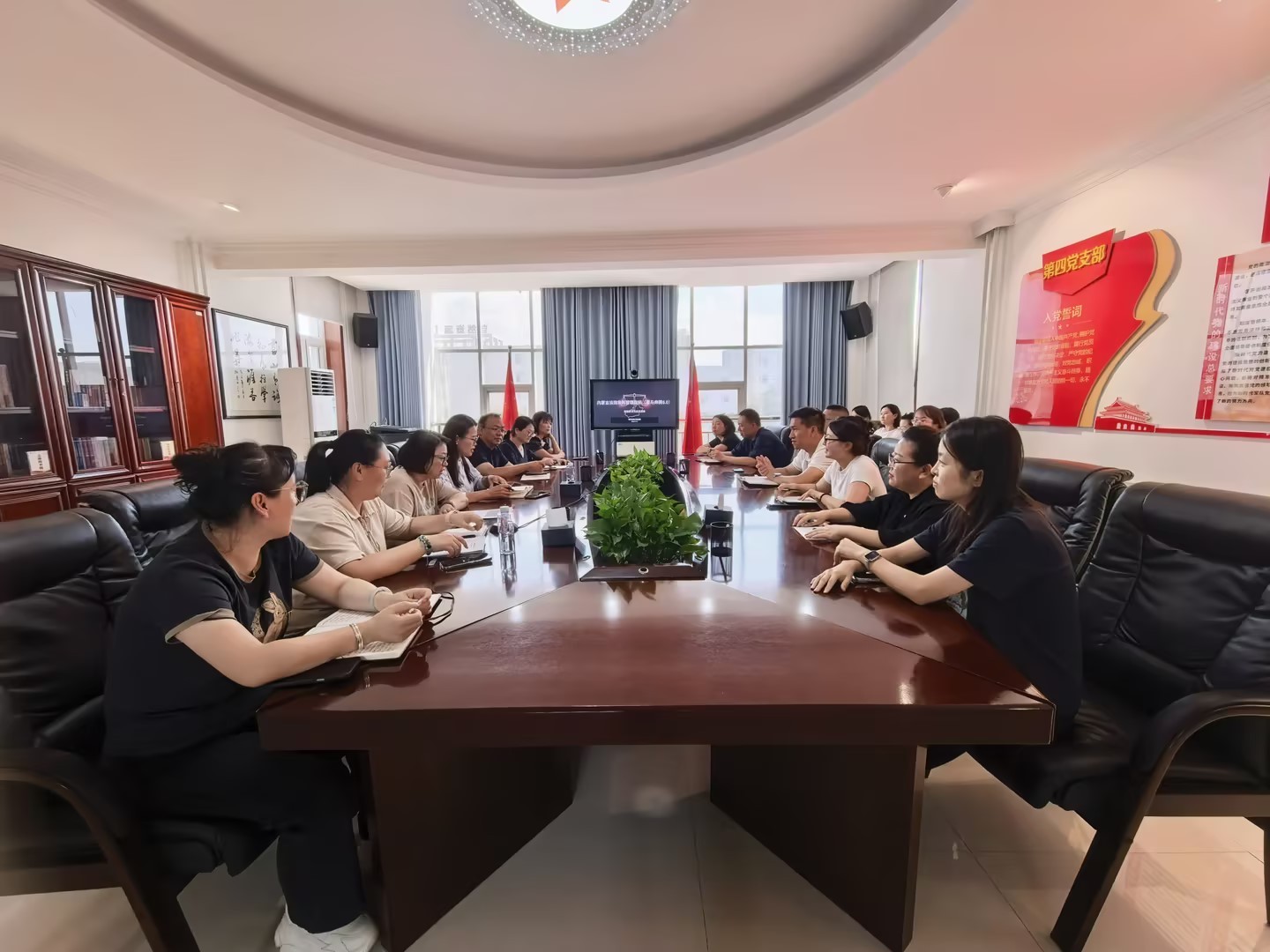 内蒙古鄂尔多斯市鄂托克旗人民法院：下沉一线精准赋能  细研指标提质增效