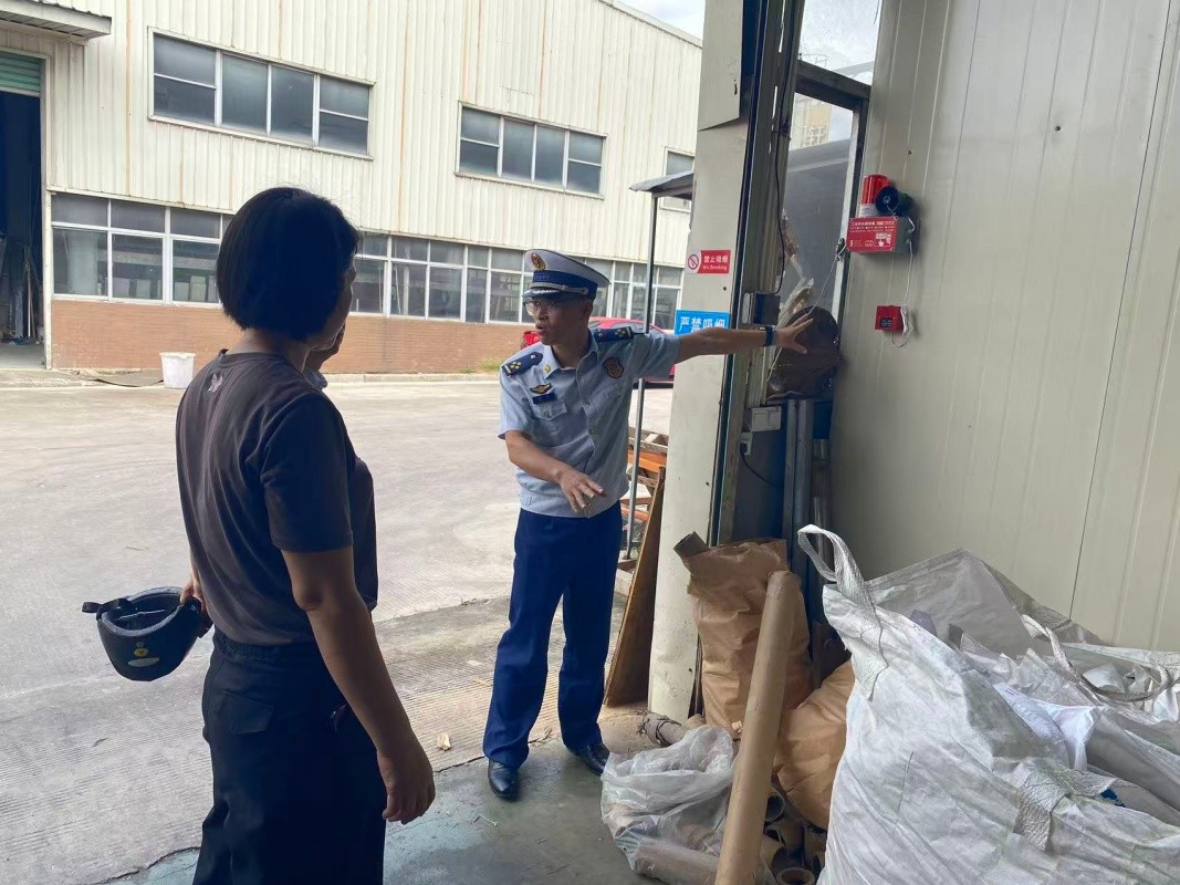 上门帮扶除隐患 精准指导促整改——福建省漳州市漳浦县消防救援局全力筑牢劳动密集型企业安全防线