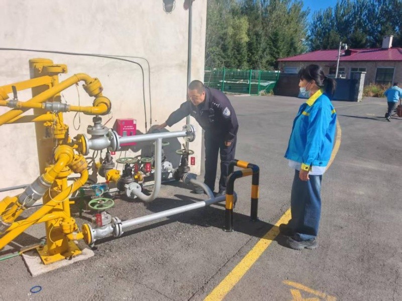 治安排查除隐患 忠诚在岗护平安——黑龙江省林区公安局通北分局治安管理大队开展中秋、国庆节前安全检查