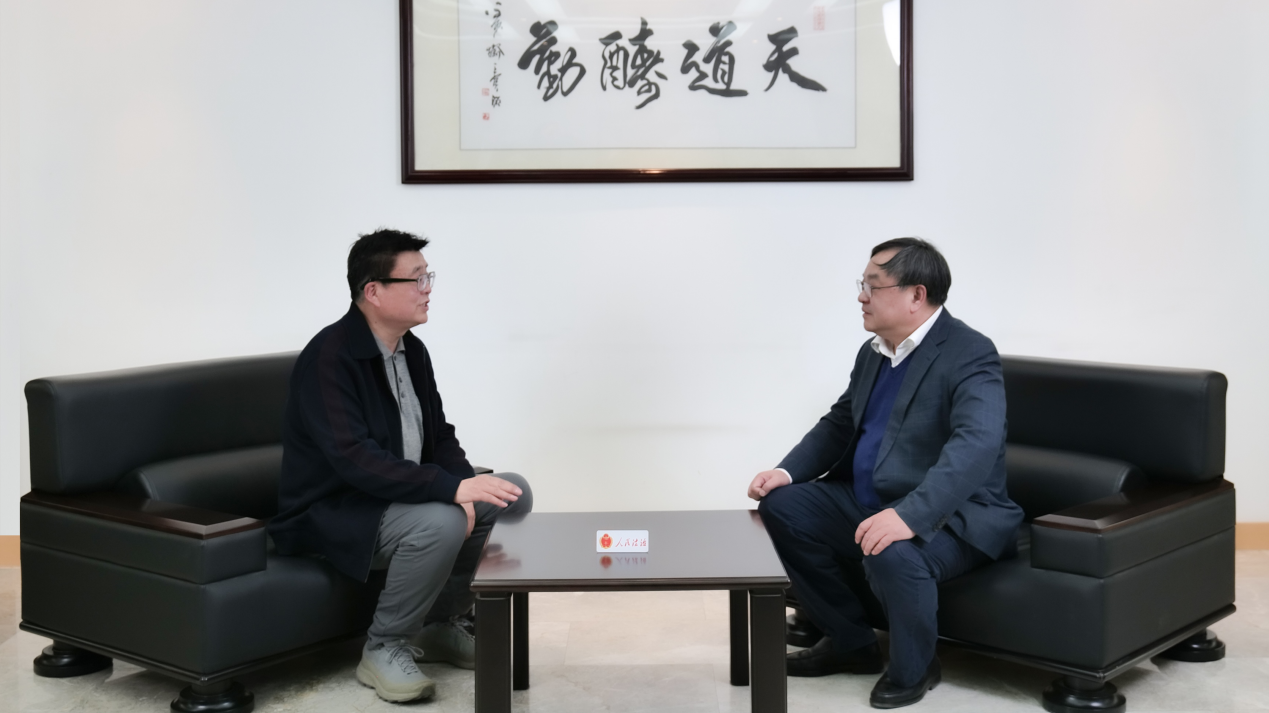 潘剑锋接受《人民法治》总编辑专访：聚焦教育、法治与人工智能融合