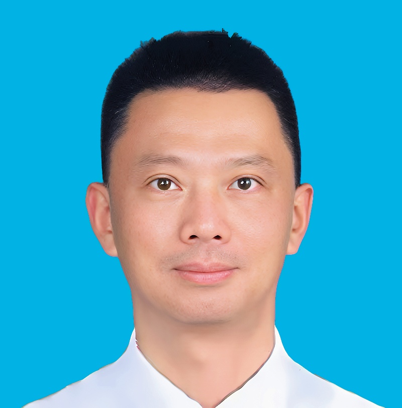 杨凯-1_副本.jpg 杨凯-1_副本.jpg