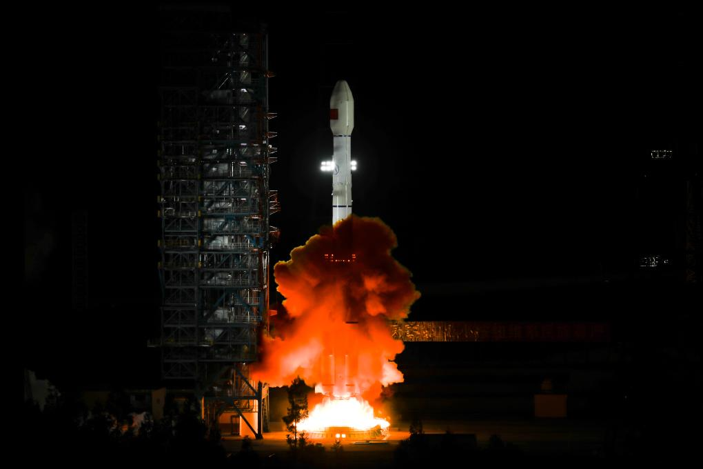 我国成功发射天链二号05星