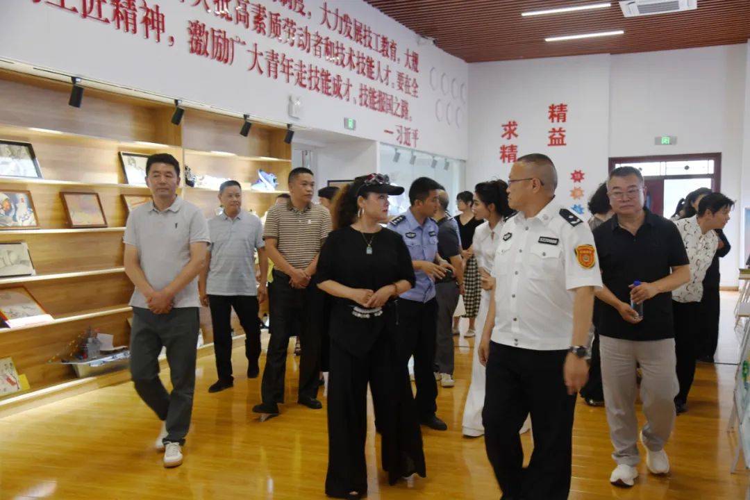 图片 图片