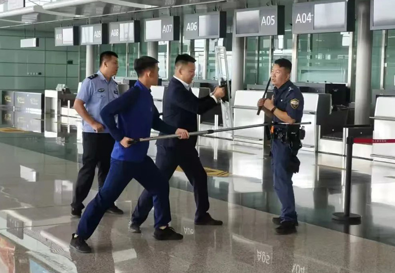 实战所需,使命召唤——乌兰察布市公安局集宁分局全警实战大练兵着力提升民警实战本领2.jpg