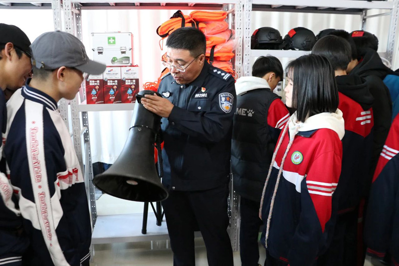 兴和公安:警营开放日,“沉浸式”感受“硬核”守护2.jpg