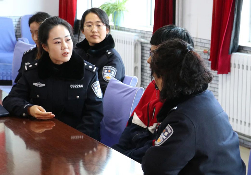 兴和县公安局:警校携手话安全 聚力同心谱新篇7.jpg