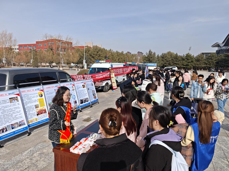 内蒙古和林格尔县委政法委组织开展“法治宣传进校园，护航青春助成长”系列主题活动