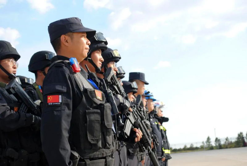 忠诚铸盾,守护平安——乌兰察布市公安局集宁分局反恐怖和特巡警大队的使命与担当2.jpg