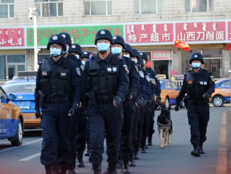 忠诚铸盾,守护平安——乌兰察布市公安局集宁分局反恐怖和特巡警大队的使命与担当9.jpg