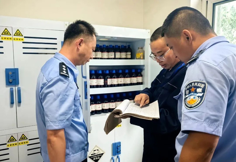 清水河县公安局禁毒大队深入辖区易制毒化学品企业开展专项检查