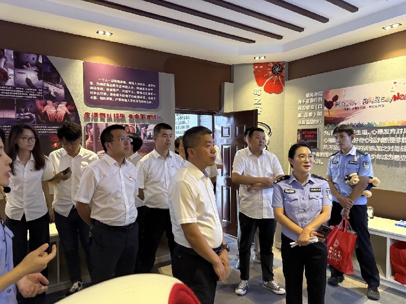 乌兰察布市强制隔离戒毒所开展禁毒警示教育活动2.jpg