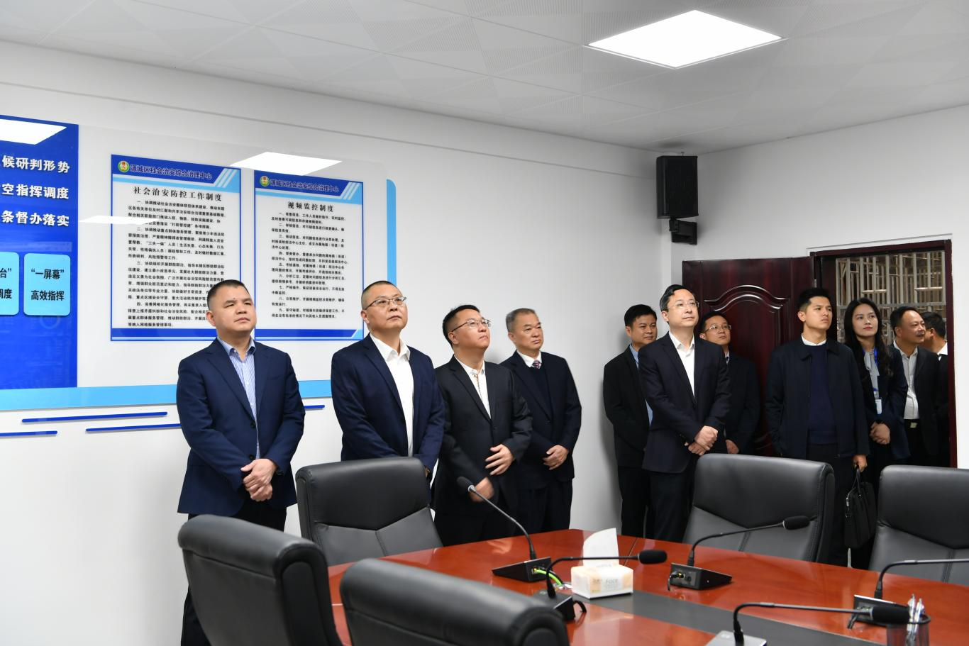 图片2.png 图片2.png