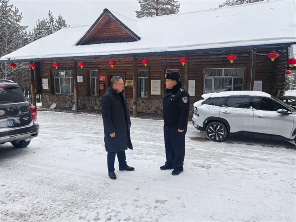 雪美“警”更美 黑龙江省漠河市公安局让平安守护更有温度