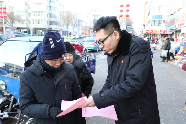 黑龙江省逊克县人民检察院：反恐宣传促平安 筑牢防线护安全