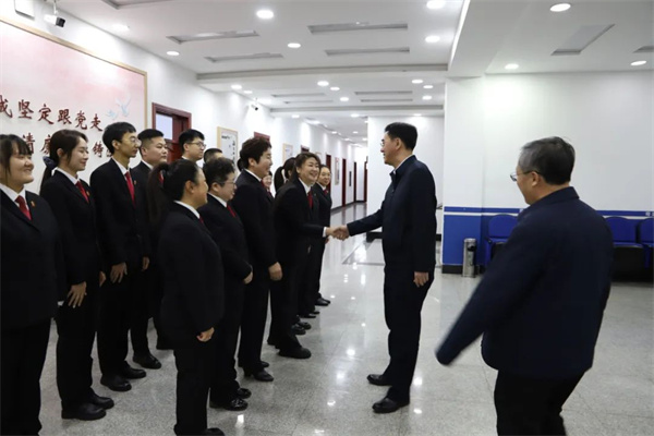黑龙江省绥化市中级人民法院：节后慰问鼓干劲 收心聚力启新程