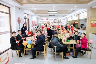 吉林省珲春市人民法院：党建引领谋发展 和谐共建庆元宵