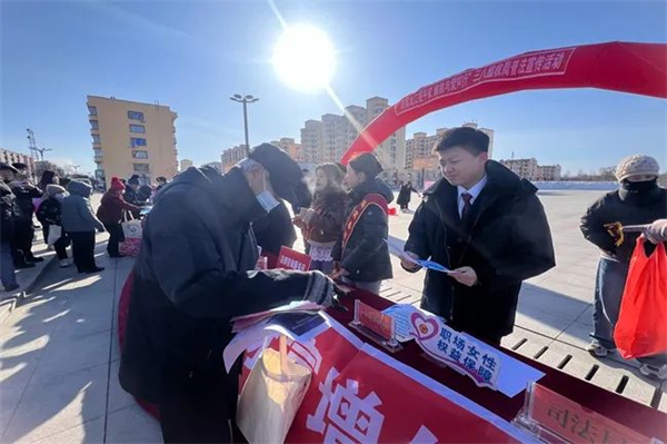黑龙江省绥滨县人民检察院：赴春日之约 绽巾帼芳华