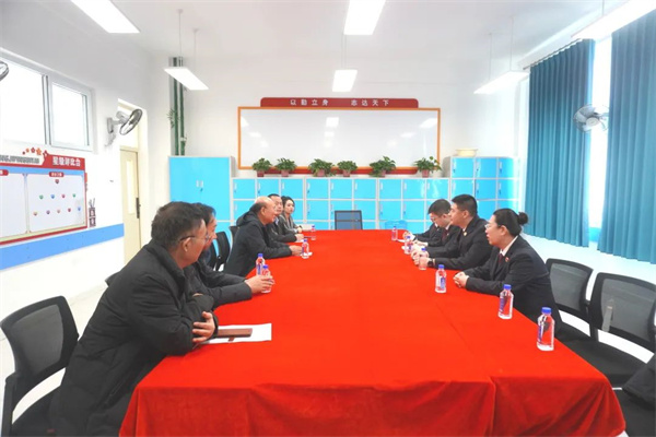 黑龙江省肇州县人民检察院：检察“春风”进校园 救助回访“育幼苗”