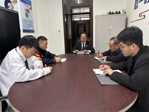 筑牢法庭安全防线——黑龙江省海伦市人民法院海北法庭召开安全工作庭务会