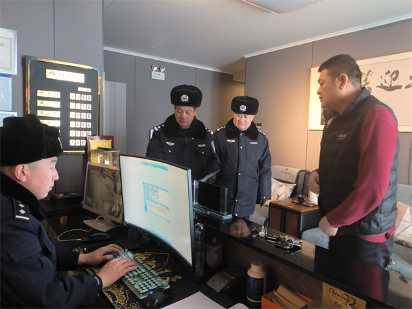 黑龙江省大兴安岭地区公安局十八站分局开展特种行业安全大检查