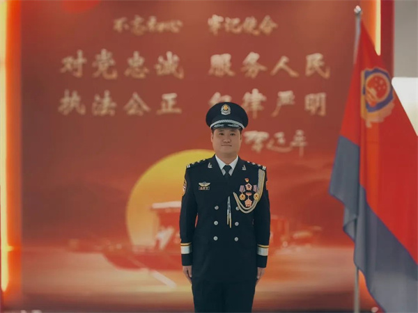 黑河市公安局爱辉分局刑侦大队副大队长张健龙：反诈战线上样样都行的“X战警”
