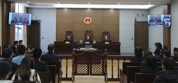 黑龙江省哈尔滨铁路运输中级法院开展行政案件庭审观摩活动