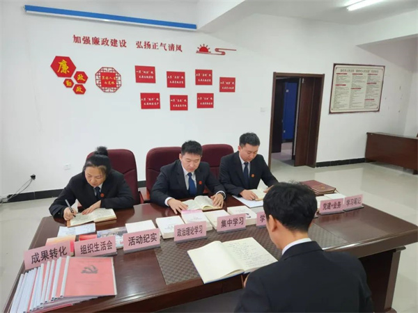 黑龙江省海伦市人民法院东风法庭召开防范重大风险安全保障工作会议